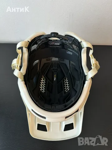Вело Каска IXS Carve 1.0 Mips, снимка 9 - Велосипеди - 55884533