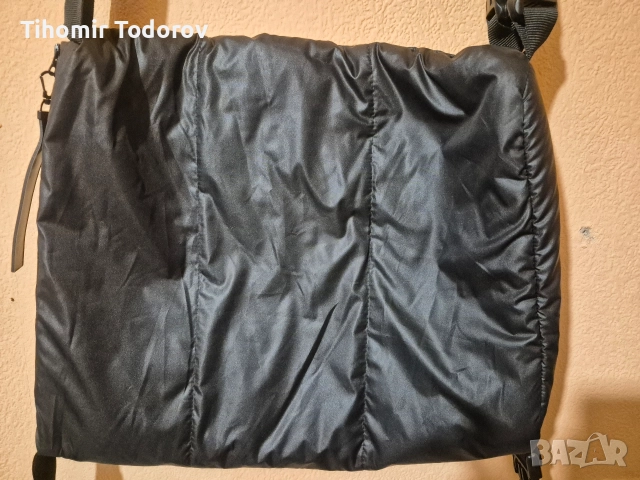 нова чанта на Pause, снимка 5 - Чанти - 52958916