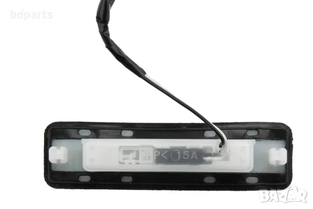 Бутон на дръжка за отваряне на багажник, Toyota, Avensis T25, Corolla, снимка 4 - Части - 56141708