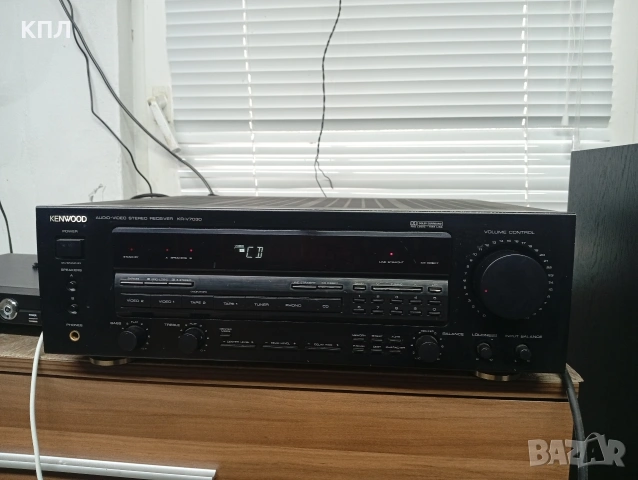 Ресивър Kenwood kr-v 7030