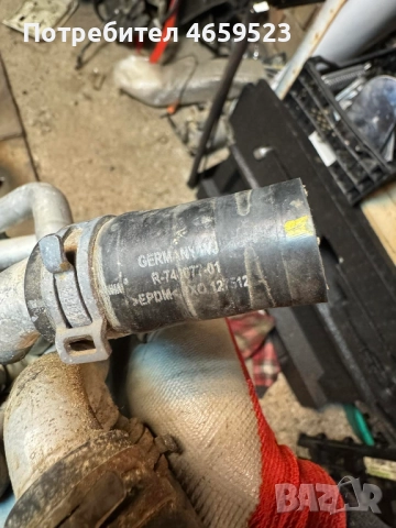 Гумено водно съединение Ауди Audi A8 D4 H4 само за 20лв. PX0 127512, снимка 2 - Части - 52540816