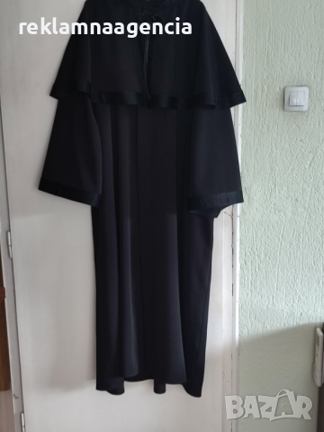 Тога за дипломиране, Адвокатски тоги, Тоги, Академични шапки, снимка 17 - Други - 23482632