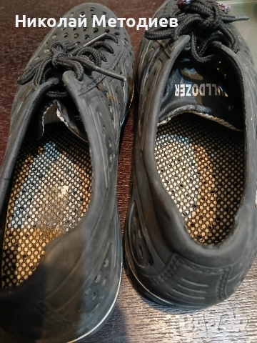 Запазени обувки няма скъсано и ли протрито номер 42, снимка 3 - Маратонки - 52015712
