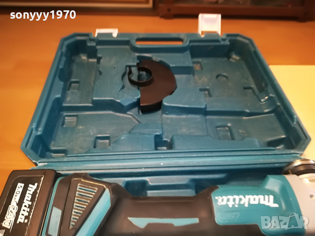 MAKITA ФЛЕКС+LI-ION BATTERY X2+CHARGER 2503221853, снимка 10 - Куфари с инструменти - 36232333