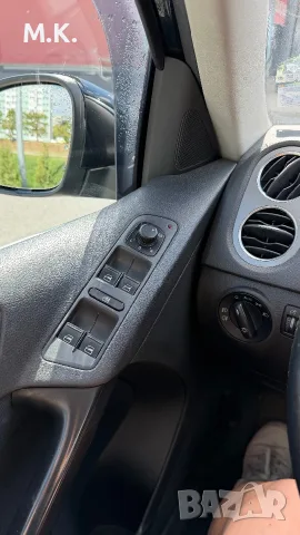 VW Tiguan 2.0 TSI ,4x4, снимка 8 - Автомобили и джипове - 56409988