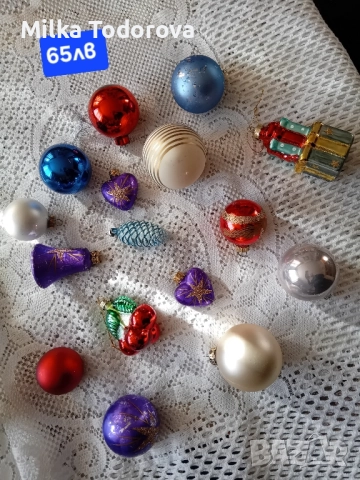 стъклени играчки за елха от Соца 