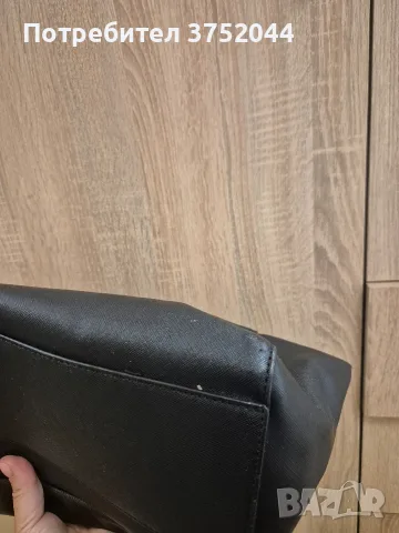 Guess оригинална голяма чанта, снимка 7 - Чанти - 56334930