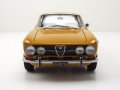 Alfa Romeo 1750 GTV 1970 - мащаб 1:18 на Norev моделът е нов в кутия, снимка 8