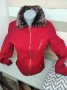Червено яке, снимка 1 - Детски якета и елеци - 34534925