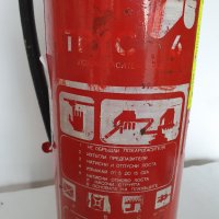 Прахов пожарогасител Ятрус 6, технически обслужен до януари 2025г., снимка 1 - Друго търговско оборудване - 39959354