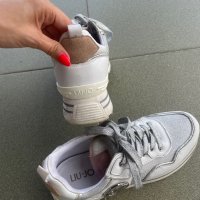 маратонки Liu Jo, снимка 5 - Дамски ежедневни обувки - 41323393