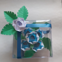 Оригами рози в кутиики, снимка 9 - Изкуствени цветя - 44693312