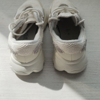 Детски маратонки Adidas размер 31.5, снимка 4 - Детски маратонки - 44925519