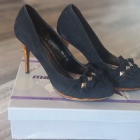 Дамски обувки велурени, снимка 1 - Дамски обувки на ток - 42289949