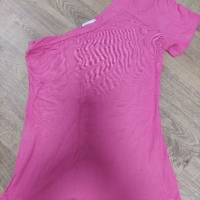 Дамска тениска, снимка 2 - Тениски - 36090597