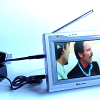 мини телевизор TV/Monitor Roadstar LCD-5604TFT, снимка 12 - Телевизори - 42149823