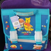Продавам ученическа чанта Disney Tigger Pooh, снимка 1 - Раници - 34122388