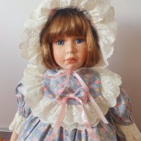 Порцеланова кукла Holly Alberon , снимка 5 - Колекции - 41224022
