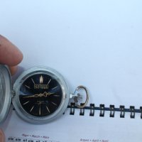 СССР джобен часовник ''Самара-Победа'', снимка 7 - Антикварни и старинни предмети - 41397065