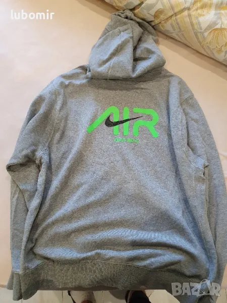 Prodavat se 2br bluzi na NIKE!, снимка 1