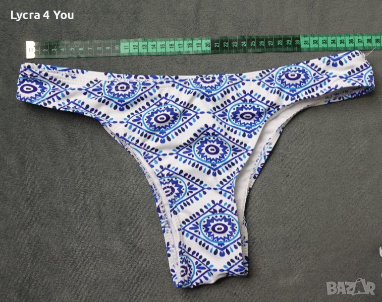 L размер бански долничка в бяло със сини орнаменти, снимка 1