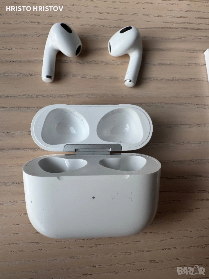 AirPods 3rd Generation with MagSafe Charging Case, снимка 1