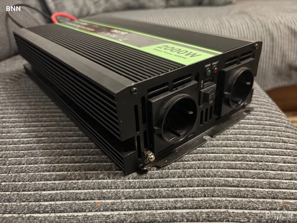 Инвертор Green Cell 2000W/4000W, 12V-230V, снимка 1