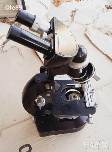 Бинокулярен микроскоп, снимка 1