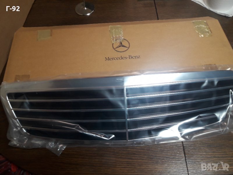 A2208800383/9040**NEU**MERCEDES-BENZ**W220**Радиаторна решетка**, снимка 1