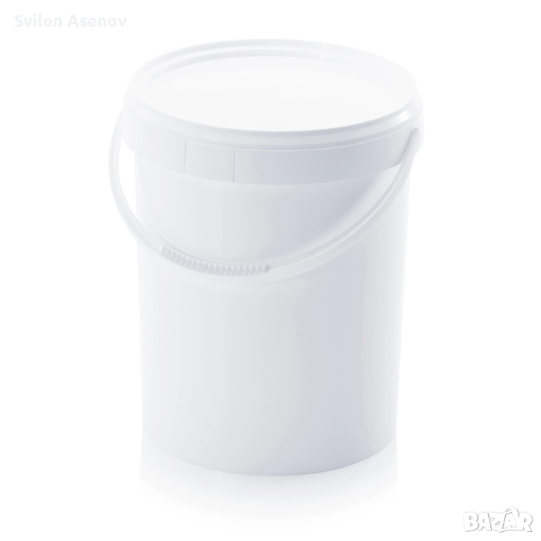 Пластмасова кофа 15.9л, Кръгла с пластмасова дръжка и капак, снимка 1