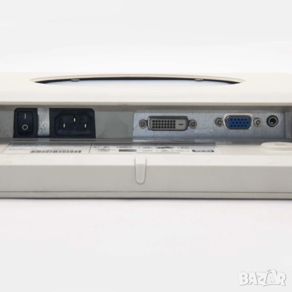 СПЕШНО [8лв] 🖥️ ScenicView P17-2 • 17" (5:4) • с дупка / евтин / с въртяща VESA 90° 100×100 стойка, снимка 1