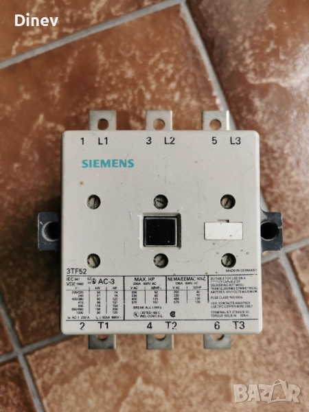 контактор SIEMENS 3TF52 220V 50Hz, снимка 1