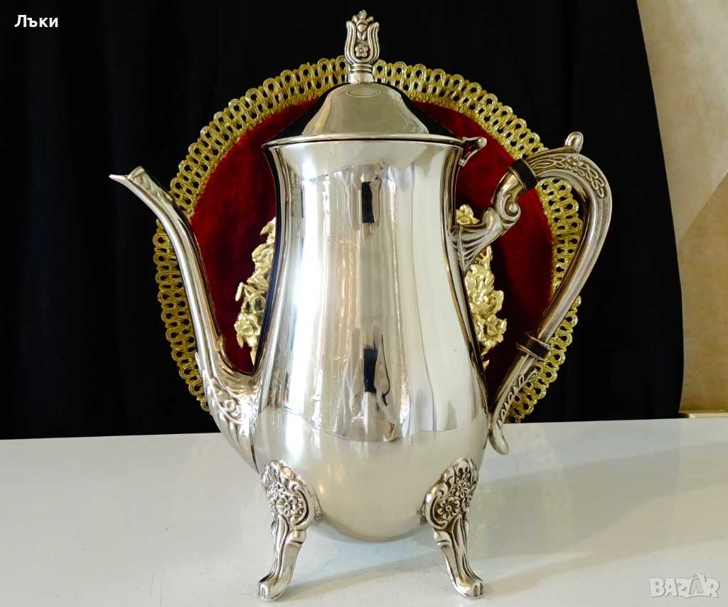 Викторианска посребрена бронзова кана,позлата. , снимка 1