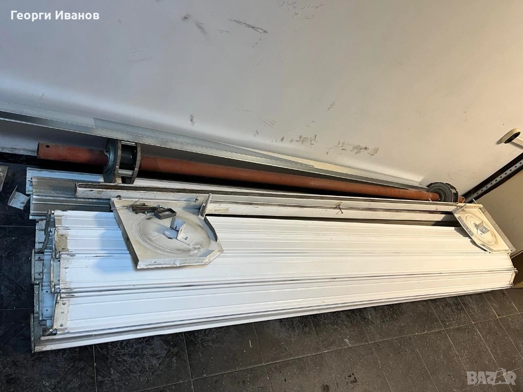 Ролетна гаражна врата, снимка 1
