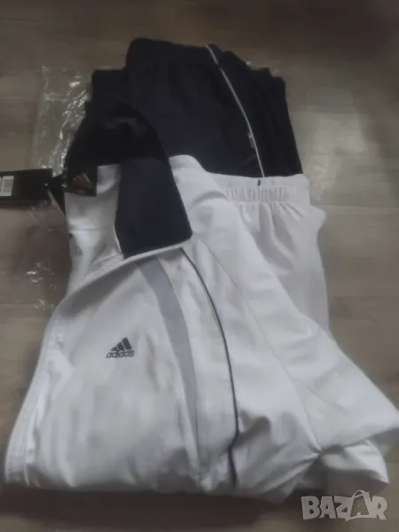 СПОРТЕН ЕКИП НА АДИДАС, снимка 1