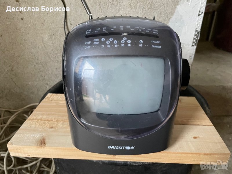 Стар телевизор с радио, снимка 1