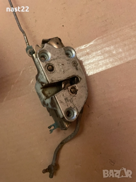 Дясна брава за врата Сузуки Самурай, снимка 1