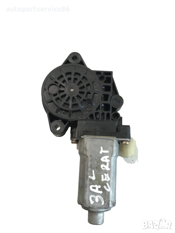 Мотор за задно ляво стъкло на врата за KIA Cerato 1.5 CRDi (2004), снимка 1