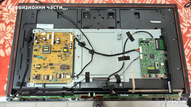 Toshiba 39L2333D с дефектен екран 96.39S02.002/L2300 REV:1.03A 32L2333D_G/B191-101/SVT390A05_L_REV3., снимка 1