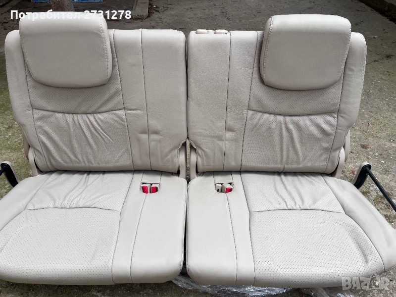 Кожени задни седалки за Toyota Land Cruiser, снимка 1