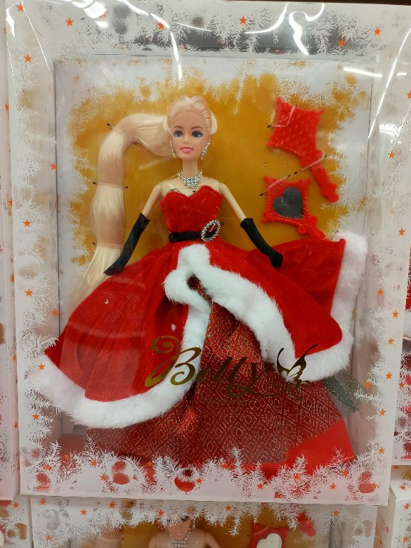 Кукла манекен червена рокля - дъщерята на Дядо Коледа - 29 см. в Кукли в  гр. Русе - ID35987785 — Bazar.bg