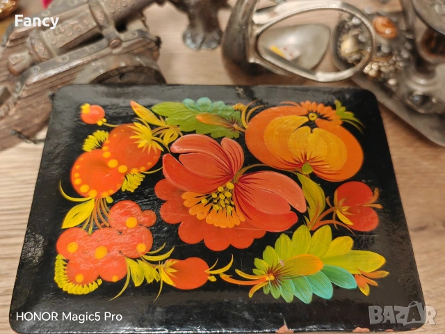 Ръчно рисувана дървена кутия, снимка 7 - Антикварни и старинни предмети - 53618268