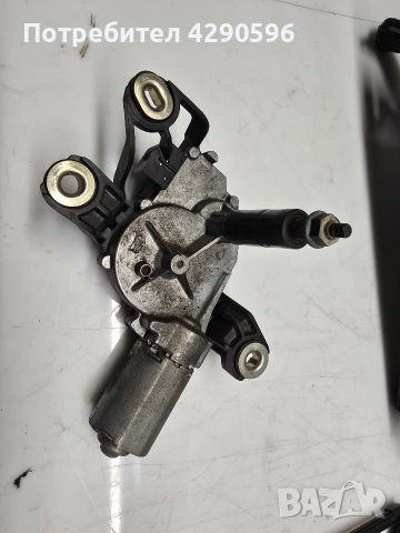 Мотор задна чистачка Golf 5/6 комби - 1K9955711A / Голф 5 и 6 , снимка 2 - Части - 52725179