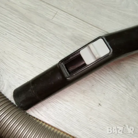 Прахосмукачка  Panasonic MC-E89S за части, снимка 9 - Прахосмукачки - 49101631