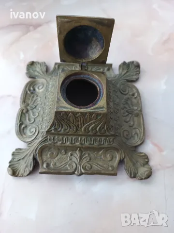 Бронзова френска мастилница, снимка 3 - Антикварни и старинни предмети - 48640822