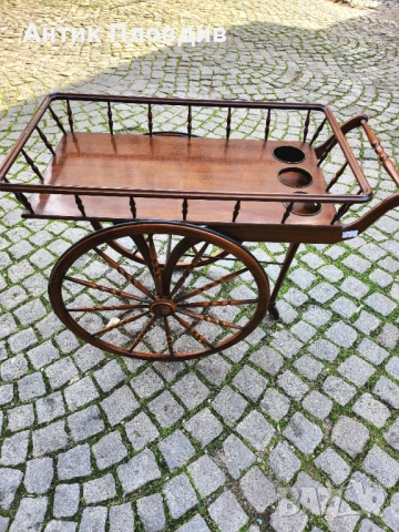 Италианска количка за сервиране с колела, снимка 3 - Маси - 52872983