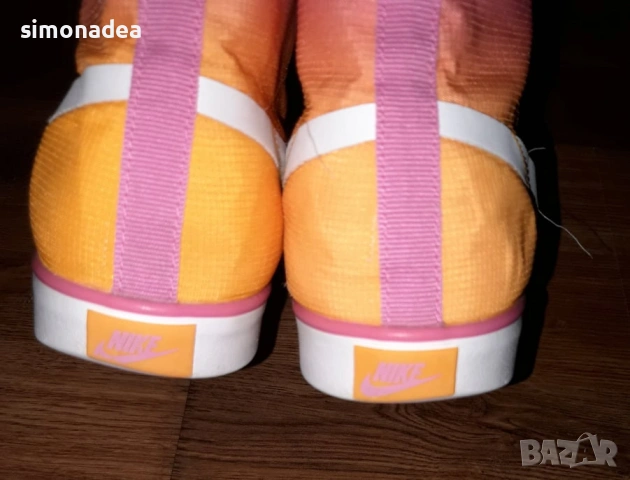 Лимитирана серия кецове Nike 39 номер, снимка 5 - Кецове - 53695403