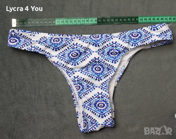 L размер бански долничка в бяло със сини орнаменти, снимка 1