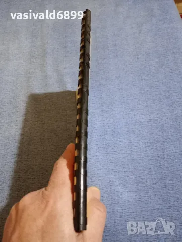 "Десет години по - късно. Уроци за бъдещето", снимка 2 - Специализирана литература - 49473416