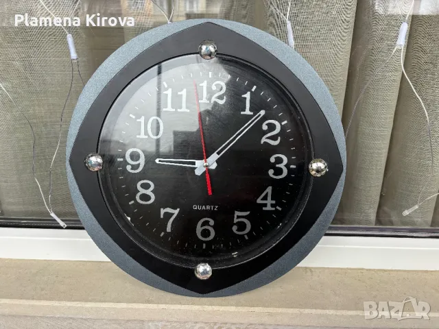 Стенен часовник | Диаметър 30 см, снимка 2 - Стенни часовници - 48361480